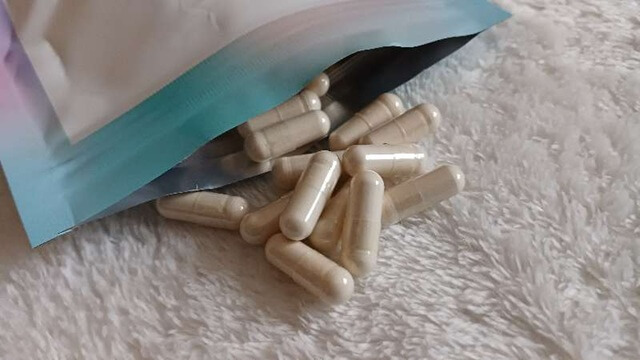 【怪しい口コミは誤解でした】ヘアバースはじっくり向き合いたいサプリです!