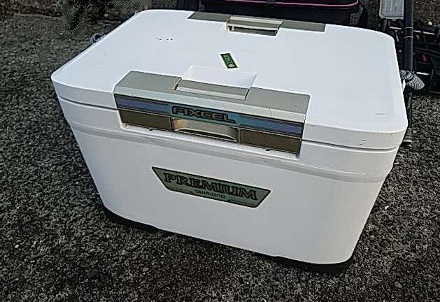 この時期の必需品クーラーボックスも準備しとこう！