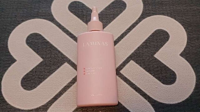 ラミナス育毛剤の実物（ボトル）