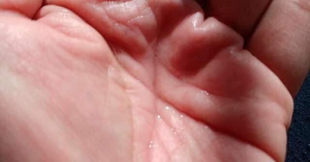 リデン育毛剤のテクスチャー