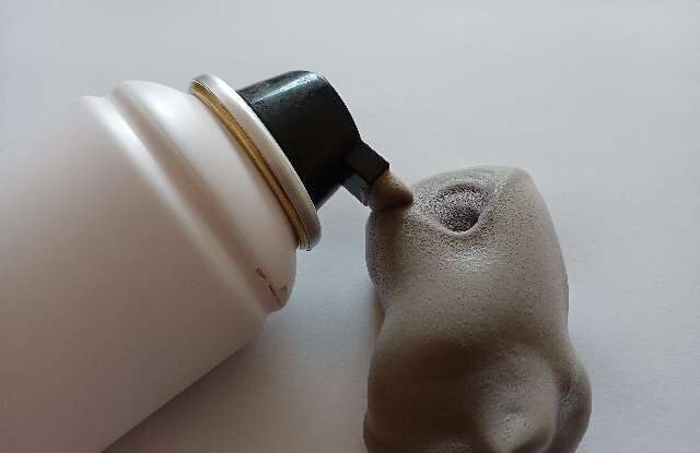 ムラなく綺麗に染めるコツと放置時間を解説